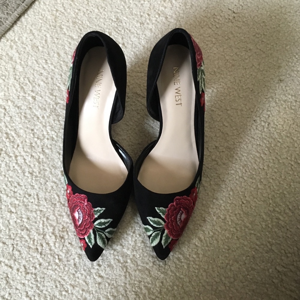 Floral chunky heels